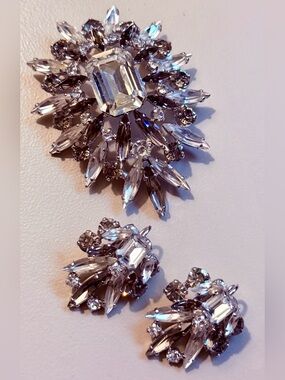 Vintage Signed Sherman Smoked And Clear Crystal Rhinestone Brooch Earring Set
